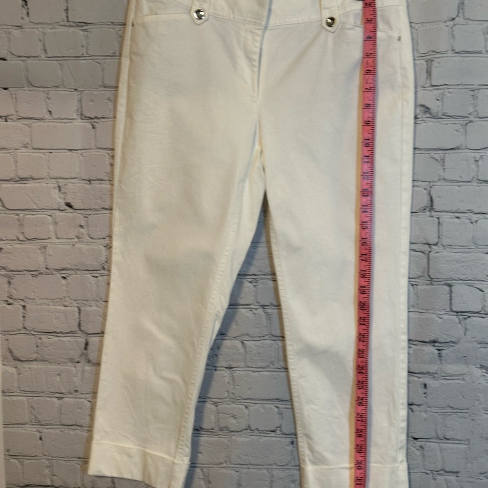 WHBM White Cuffed Capri Size 8 - Picture 4 of 10